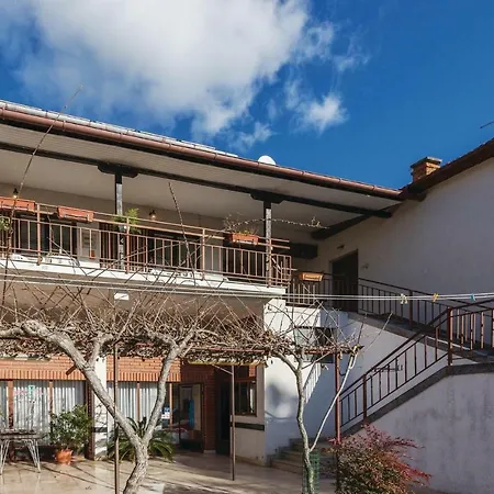 Two-bedroom In Appartamento *